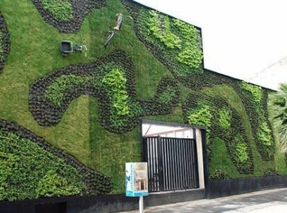 These Amazing Living Walls Make Us Green With Envy