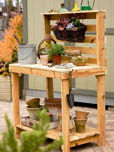 Basic Pallet Potting Bench