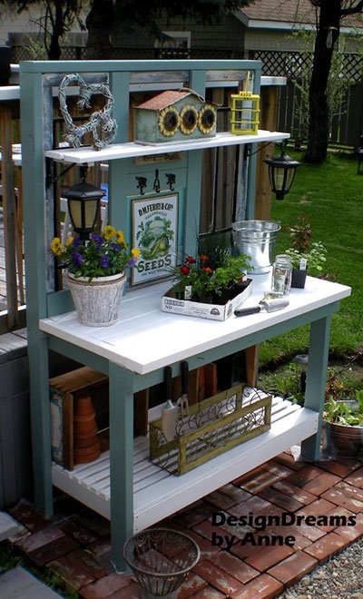 Country-Style Potting Bench