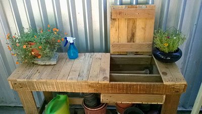 Pallet Bench With Storage Bin