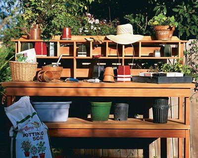 Stylish and Solid Potting Bench