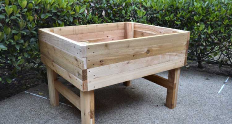 Elevated Wood Garden Bed